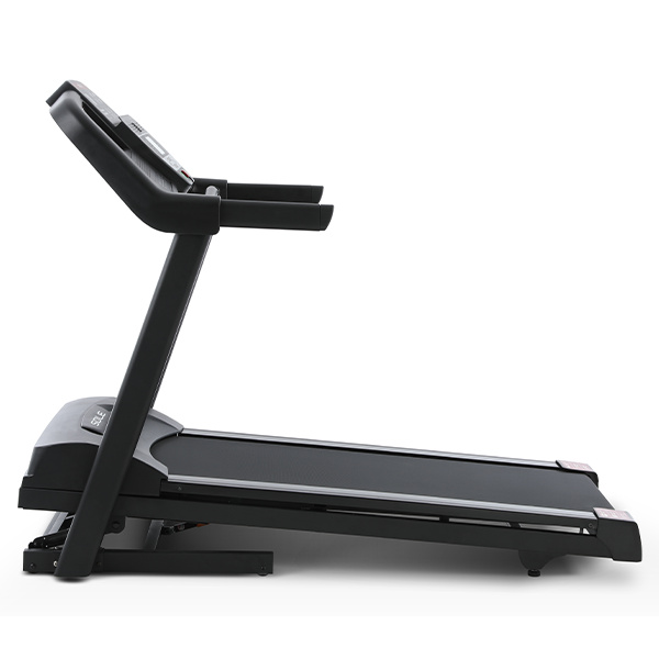 Sole Fitness F60 2021 с хорошей амортизацией